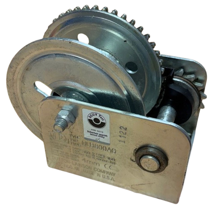Dutton-Lainson Trailer Braked Pulling Winch 800 Ib DLB800AG - Used